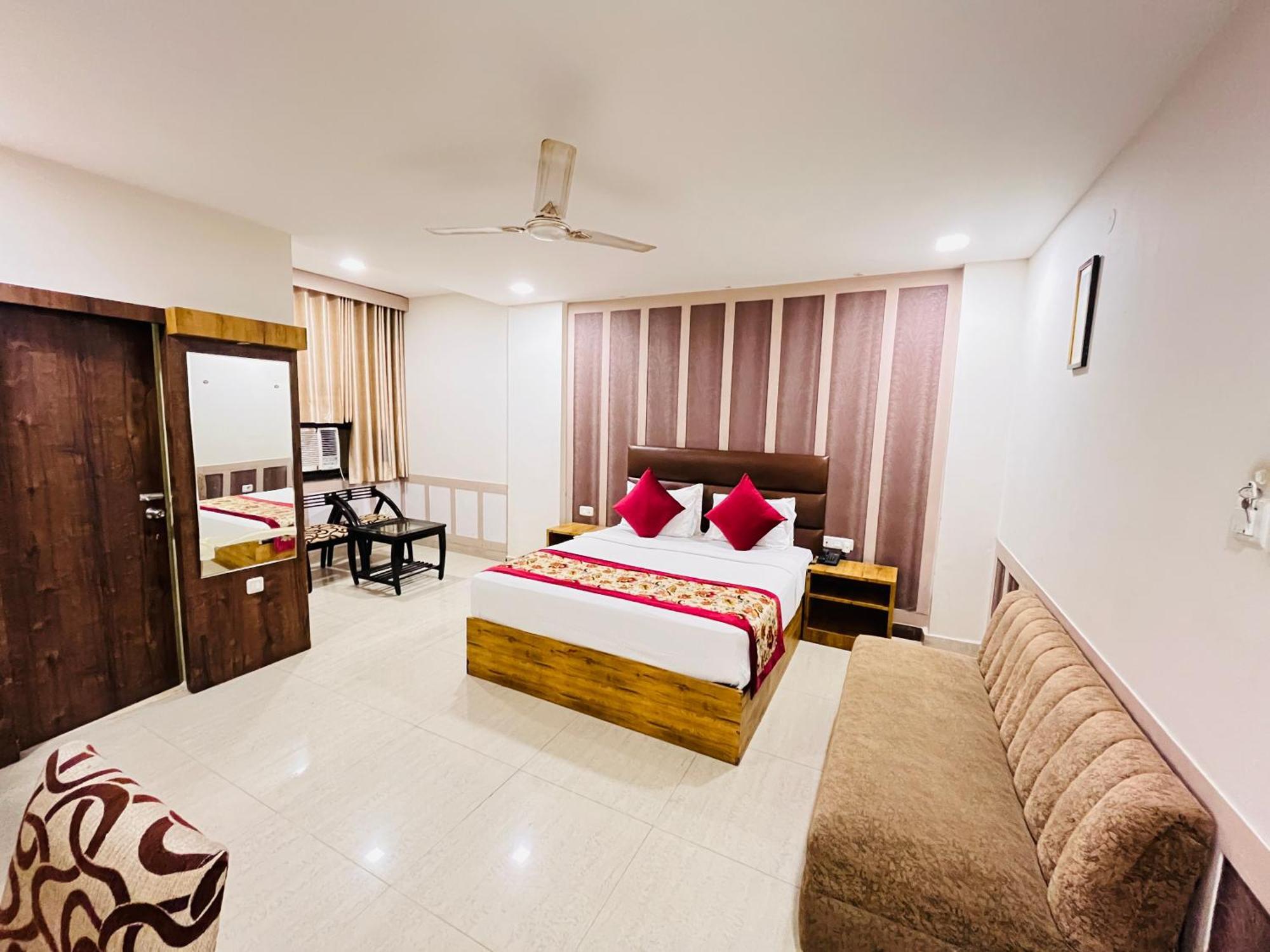 Ashoka Hotel Karol Bagh Delhi Új-Delhi Kültér fotó